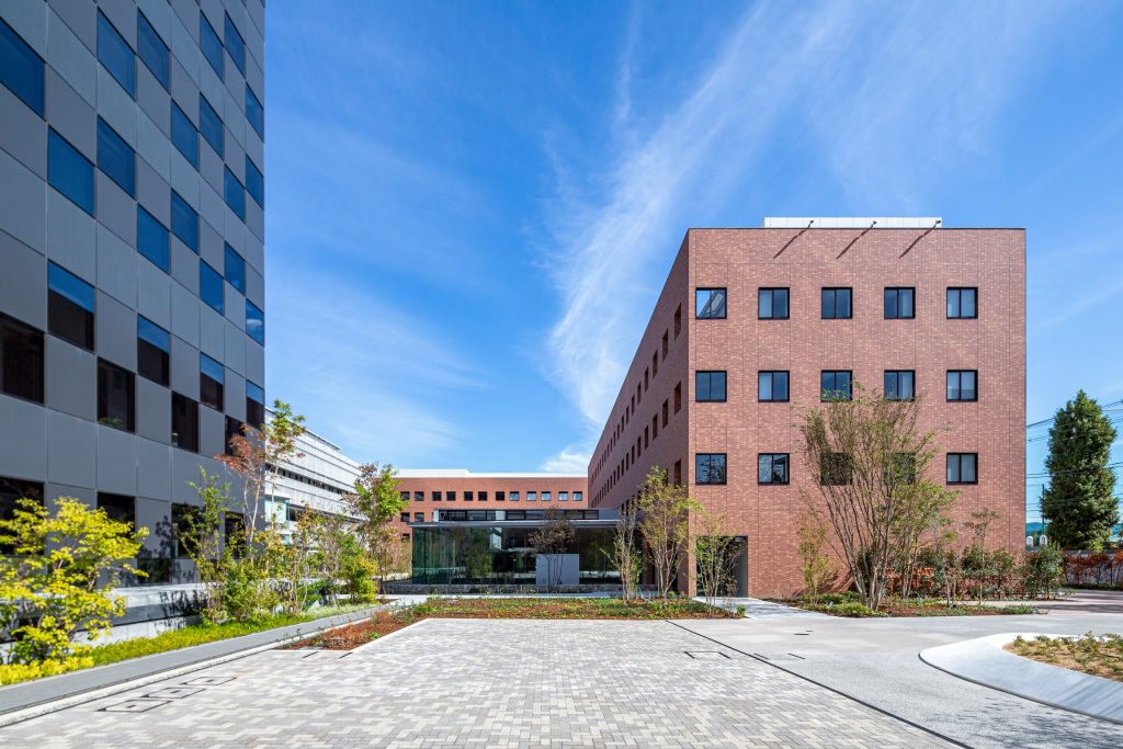 近畿大学　法学部新棟　新築工事